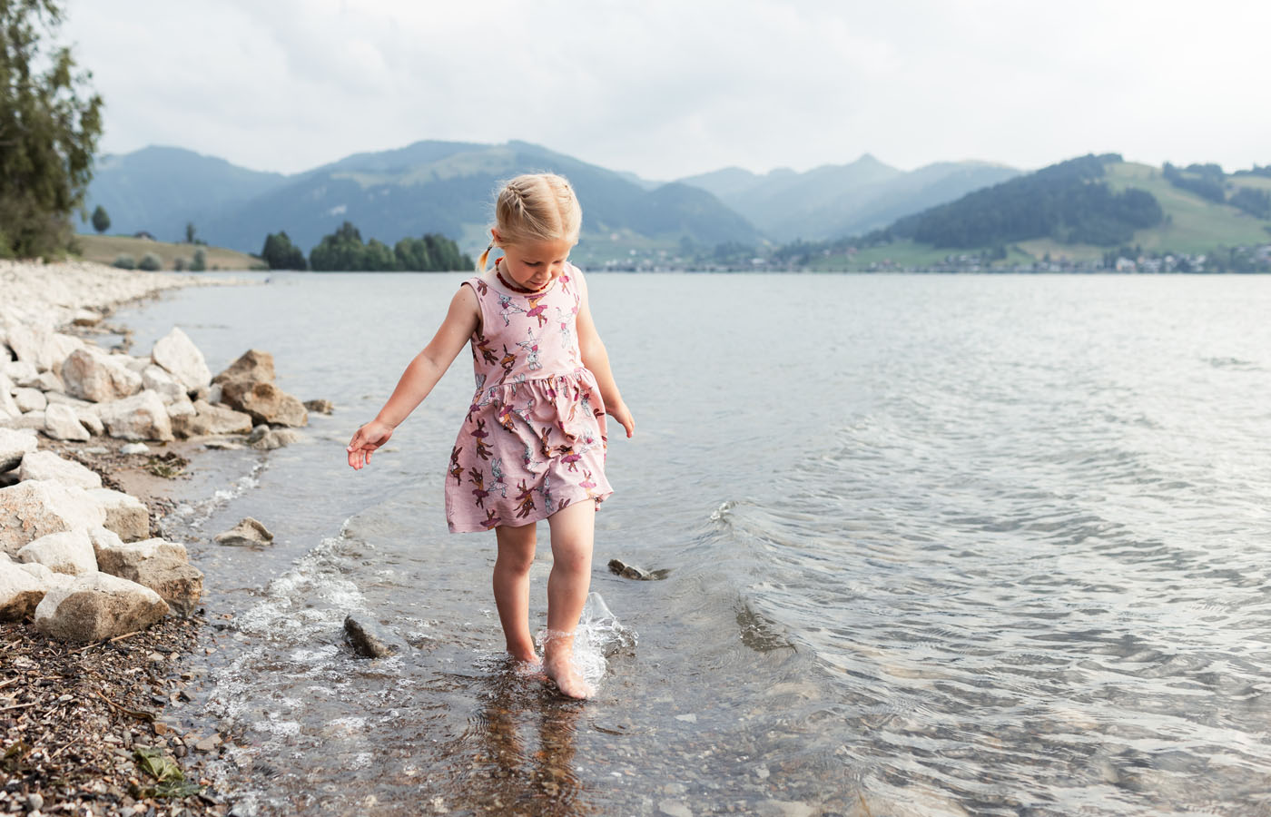 Familienshooting, Schwyz, Hochzeits Fotograf, Zentralschweiz, Irene Kälin Fotografie,Kindershooting,Outoorshooting,Natur,Berge