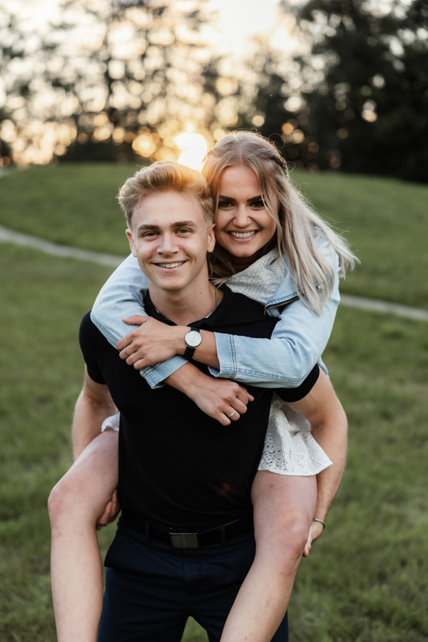 Familienshooting, Schwyz, Hochzeits Fotograf, Zentralschweiz, Irene Kälin Fotografie,Kindershooting,Outoorshooting,Natur, Familienglück, Familienfotografie,