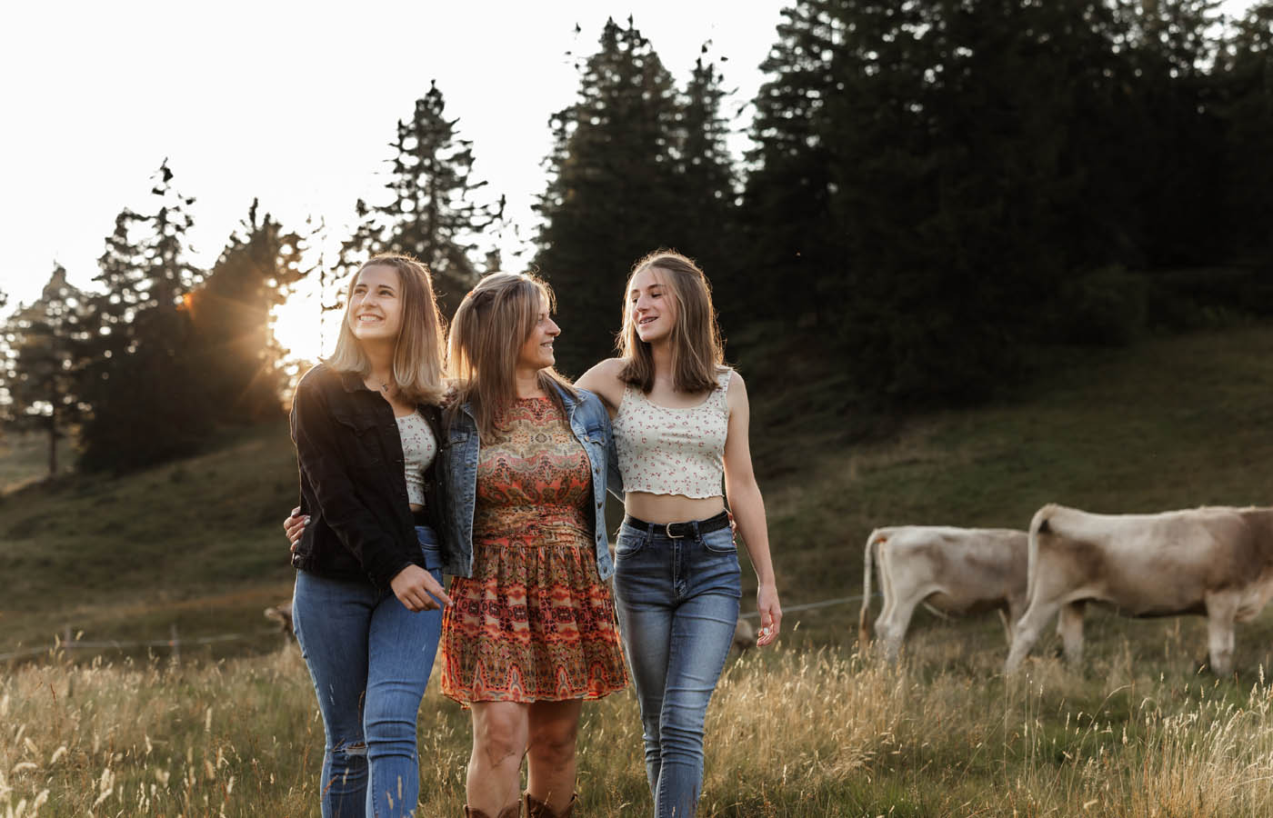 Familienshooting, Schwyz, Hochzeits Fotograf, Zentralschweiz, Irene Kälin Fotografie,Kindershooting,Outoorshooting,Natur,Berge