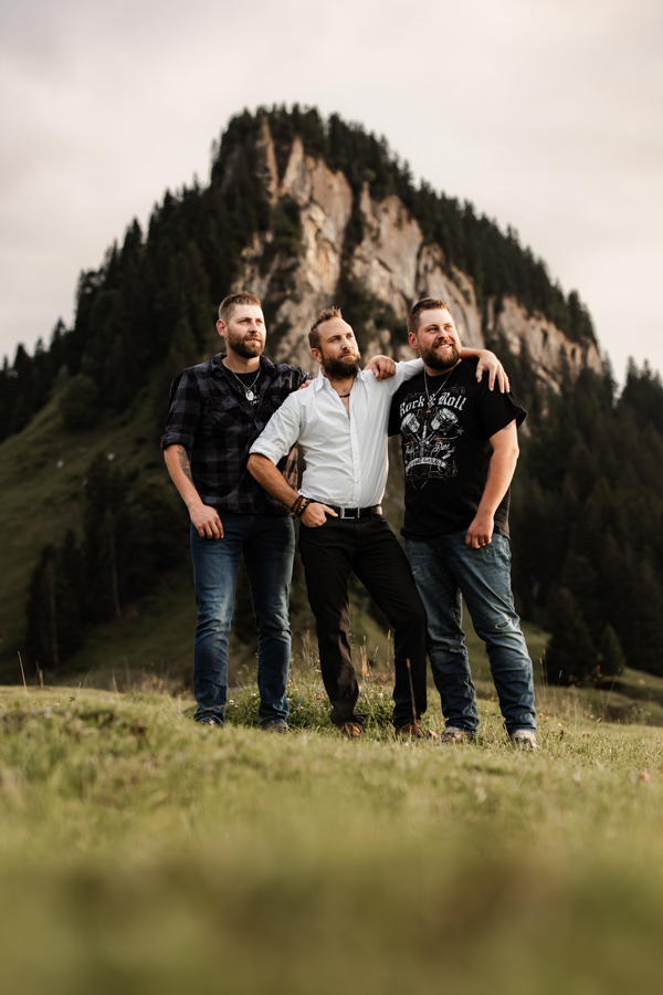 Familienshooting, Schwyz, Hochzeits Fotograf, Zentralschweiz, Irene Kälin Fotografie,Kindershooting,Outoorshooting,Natur, Familienglück, Familienfotografie, Familienfotografin,Schweizer Fotografin