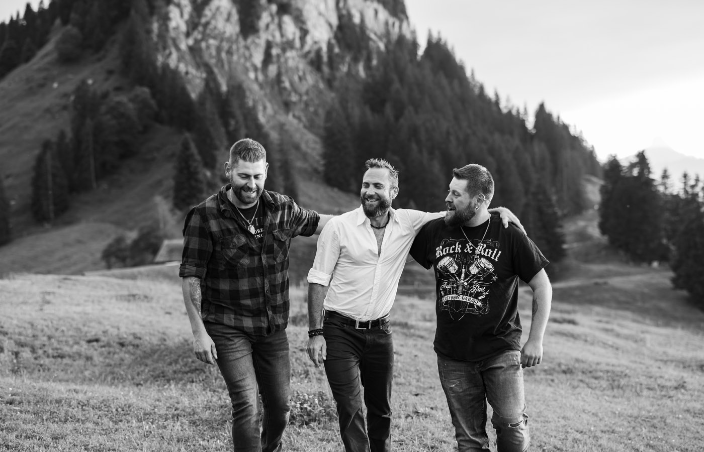 Familienshooting, Schwyz, Hochzeits Fotograf, Zentralschweiz, Irene Kälin Fotografie,Kindershooting,Outoorshooting,Natur, Familienglück, Familienfotografie, Familienfotografin,Schweizer Fotografin