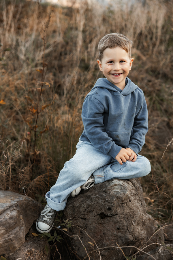 Familienshooting, Schwyz, Hochzeits Fotograf, Zentralschweiz, Irene Kälin Fotografie,Kindershooting,Outoorshooting,Natur, Familienglück, Familienfotografie, Familienfotografin,Schweizer Fotografin